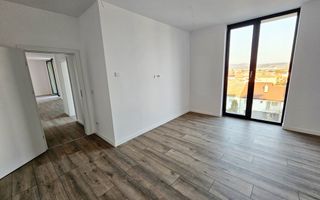 Penthouse 3 camere, 2 bai, parcare privata, 98 mp utili, ultracentral - Poză 10