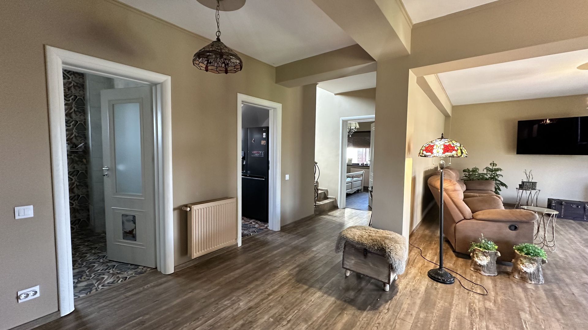 Balotesti, casa moderna, 4 camere, teren 630 mp, utilitati, transport - Poză 2