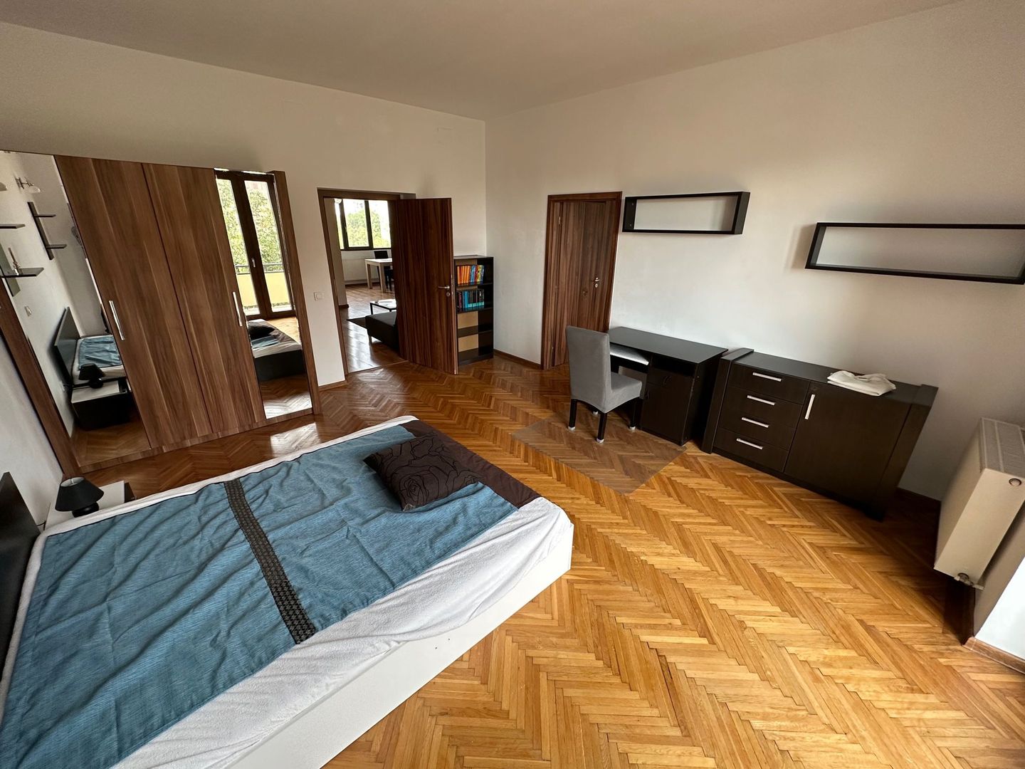 Apartament 4 camere zona Medicina - Poză 6