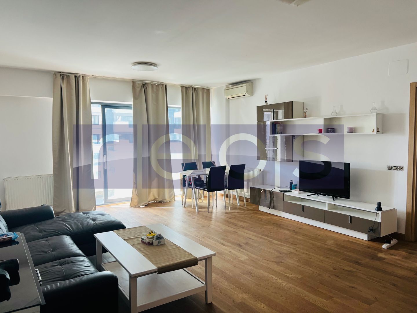 VANZARE 2 CAMERE -SEMIDECOMANDAT - UPGROUND RESIDENCE - Poză 1