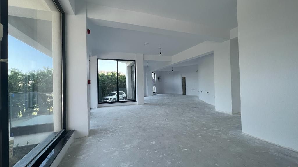 Tomis Nord - Sala Polivalenta - spatiu comercial in suprafata de 100 mp - Poză 2