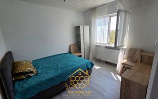 Apartament cu 3 camere in Valea Rosie - Poză 3