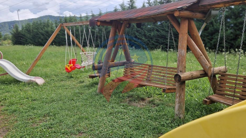 Pensiune  în Călimănești + 2 A-Frame - Teren 5.574 mp - Bonus Mercedes 350d - Poză 29