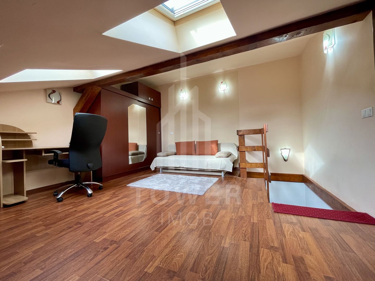 Apartament 3 camere deosebit, cu terasă spațioasă – zona Terezian - Poză 8