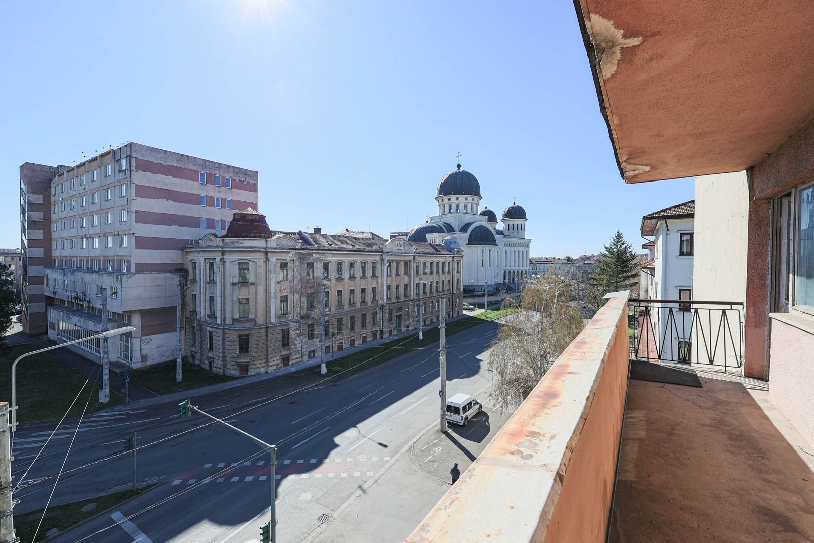 Proprietate vandută Apartament cu 3 camere la Podgoria Comision 0 - Poză 1