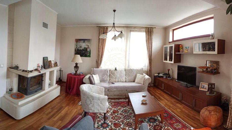 Vila 260 mp-teren 1150 mp-foisor-2 balcoane-terasa 30 mp-garaj-Unirea - Poză 3