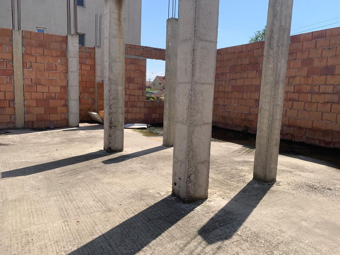 Imobil in constructie D+P+2E pe Rebreanu - Poză 3