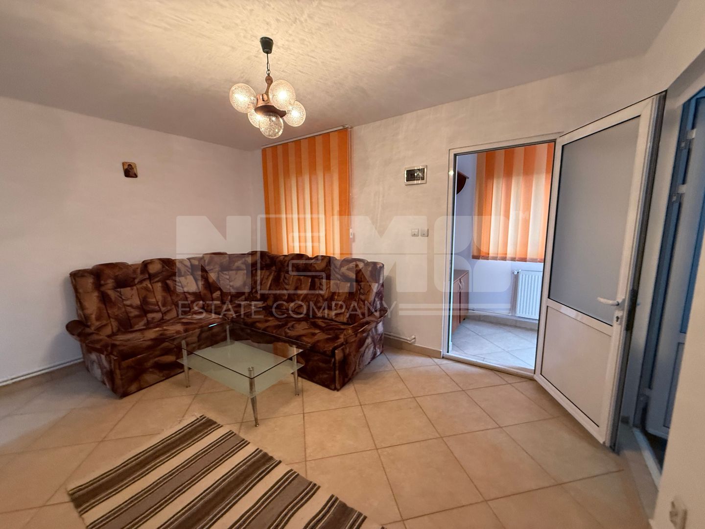 Casă de vânzare în Rădăuți | 64 mp utili | Teren 400 mp - Poză 1