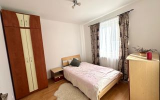 De vanzare apartament 3 camere Cosbuc parter de vanzare — Central - Poză 2