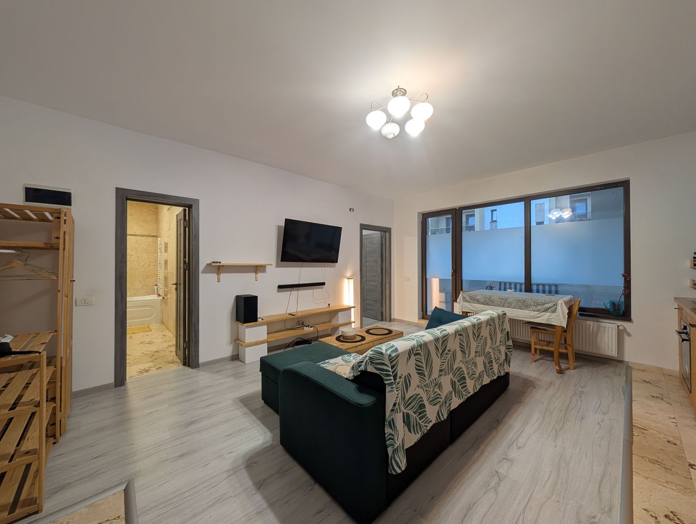 Apartament Premium 2 Camere, Prima Închiriere, Loc de Parcare Inclus - Poză 3