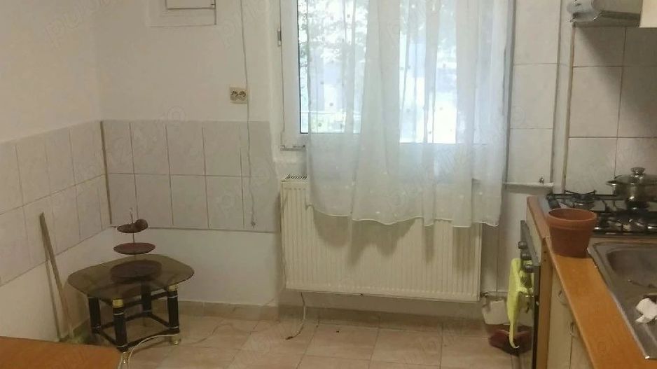 Apartament3 camere, Bld. Obregia, Zona Piata Straduintei. - Poză 3