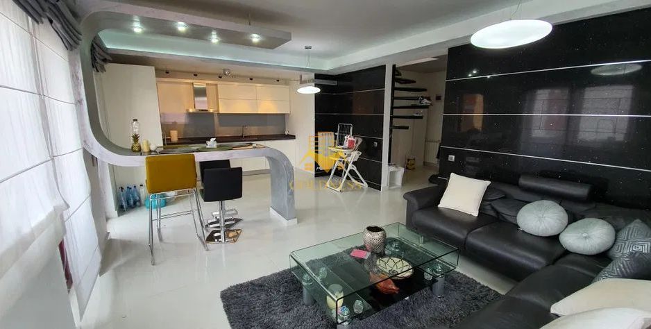 3 Camere decomandate, Zorilor, Penthouse, 2 Parcari,UMF, UTCN, AC,Lidl - Poză 1