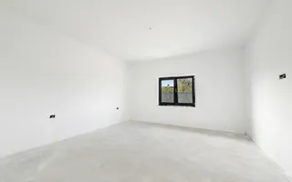 Casa individuala pe parter cu 5 camere | Mosnita Noua - Poză 15