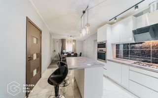 Casa ideala pt familie numeroasa sau spatiu de birouri, teren 908 mp, Gai - Poză 6