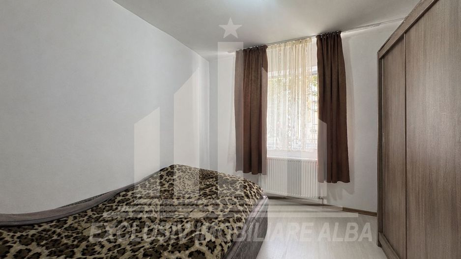 Apartament 3 camere decomandate | 67 mp | Curte | Cetate - Poză 4
