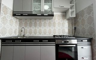 Apartament 2 camere, decomandat - Poză 2