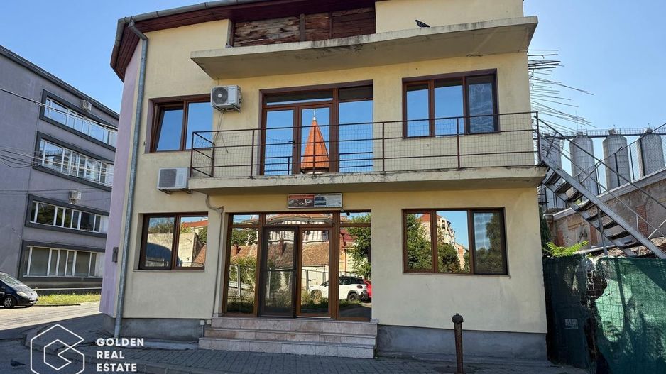 Vila 180 mp rezidential si birou, zona Fabrica de Bere - Poză 1