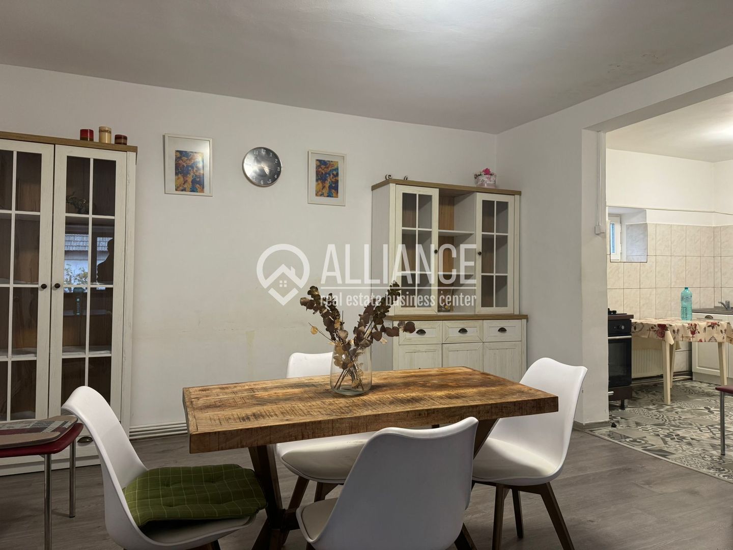 Mihail Kogalniceanu (cod04)-Casa 4 camere - Poză 11