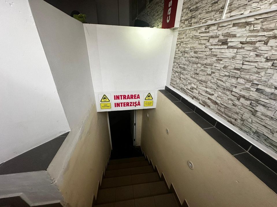 Oportunitate unica!Spatiu comercial parter+demisol, plus apartament la etaj - Poză 8