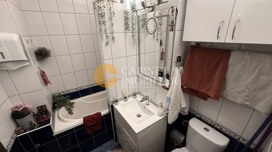 3 Camere - Etaj Intermediar  -  72mp- Zona Mircea Cel Bătrân - Poză 5