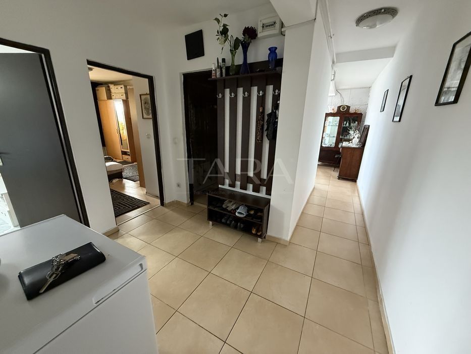 Apartament 3 Camere de Vânzare – Baciu, Zona Petrom - Poză 2