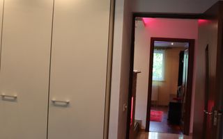 2 Camere - Hol Locuibil | Decomandat | 3/10 | Credit | M Lujer - 3 min - Poză 2