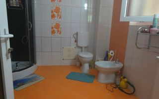 Casa langa Blue Sky cu panouri solare, garaj si terasa mare - Poză 9