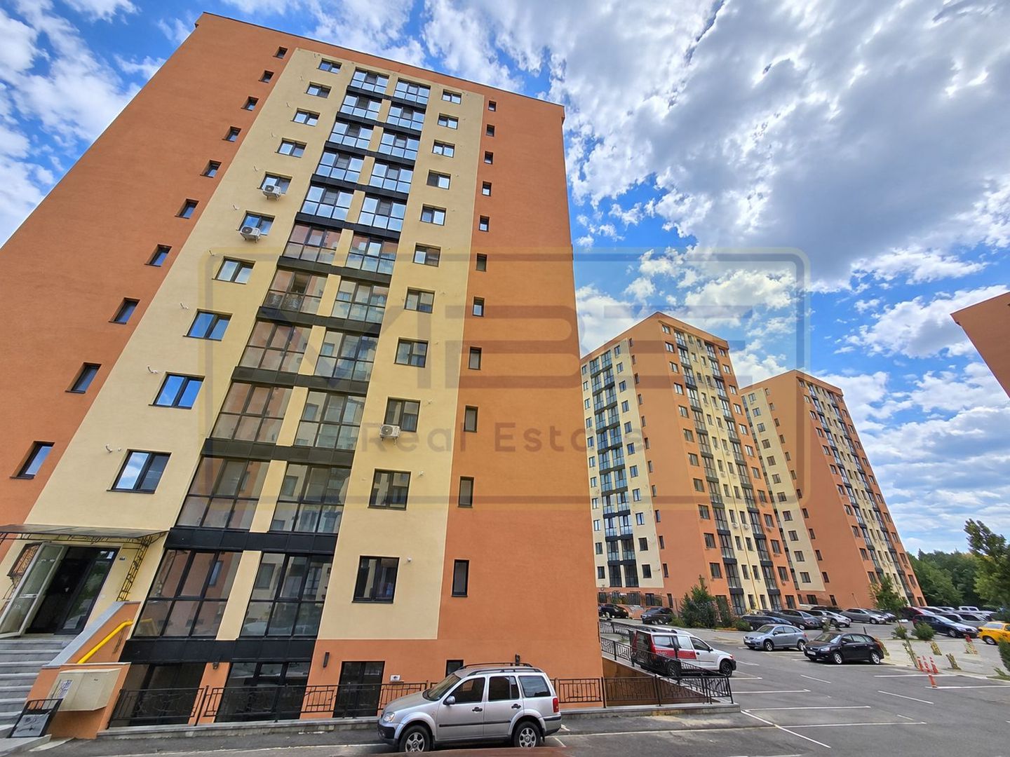 Lunca Cetatuii-Capat Cug/ Visoianu- Modern- Nou - Poză 1