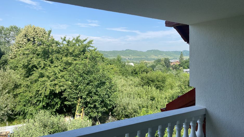 Oaza de liniste si verdeata! Vanzare casa cu 5 camere in Pucioasa - Poză 33