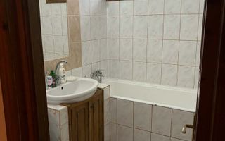 Apartament 3 camere inchiriere - Poză 7