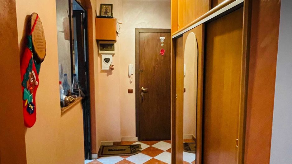 Apartament 3 camere zona Alexandru Obregia. - Poză 1