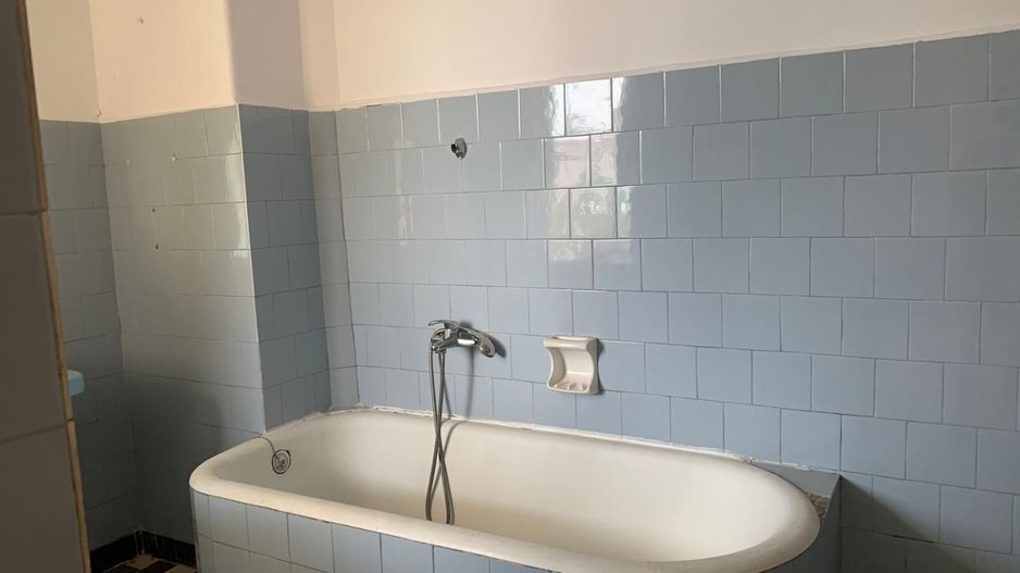 Casa P+E de 7 camere, SU=240 mp  in  Balcescu - Poză 5