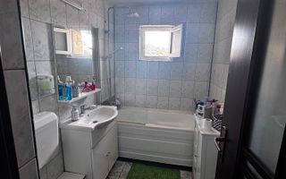 Apartament decomandat 3 camere-2 balcoane-etaj 3-Zona Petru Maior - Poză 7