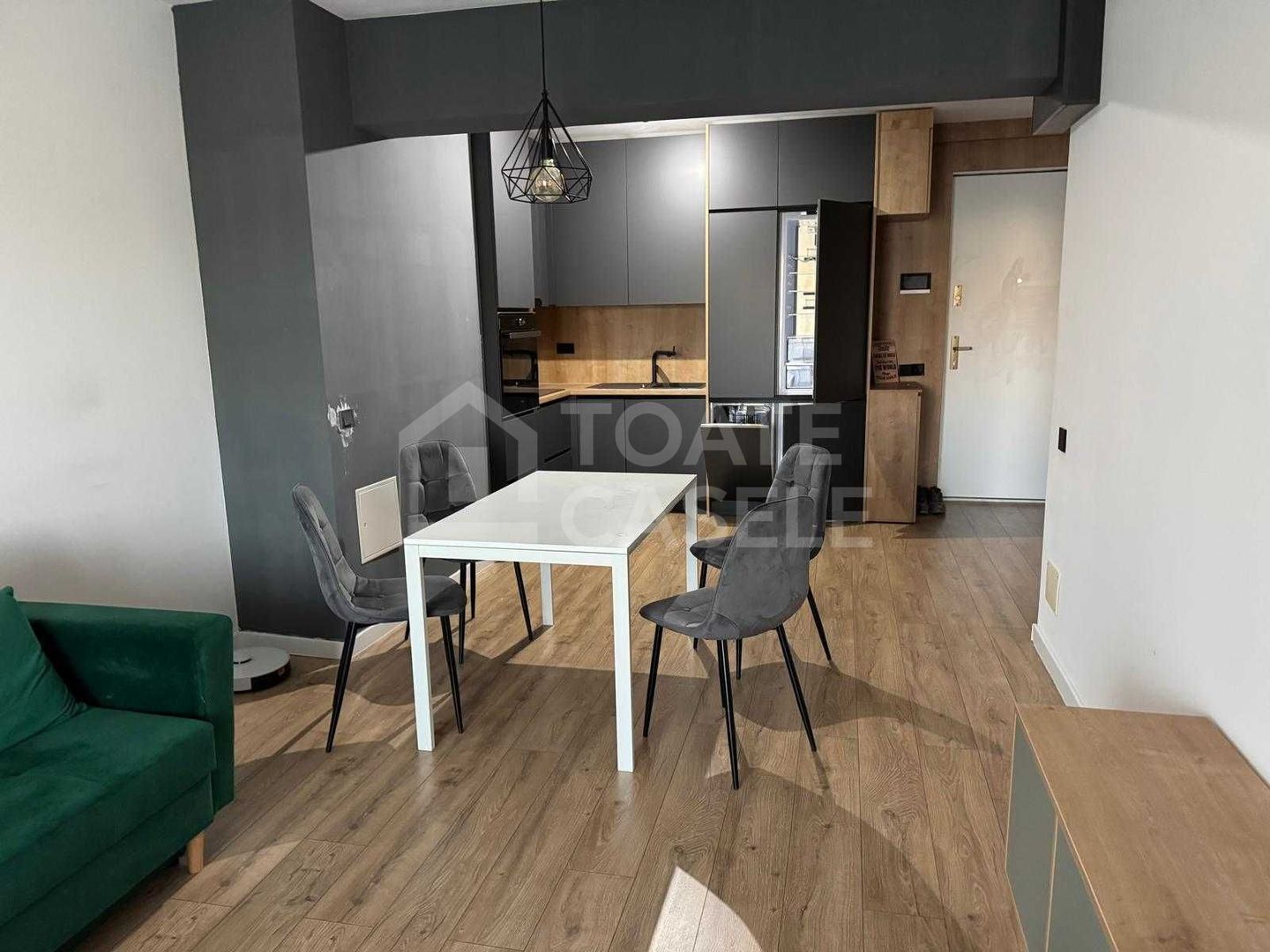 Apartament 2 camere , mobilat, utilat,  zona Frunzisului - Poză 2