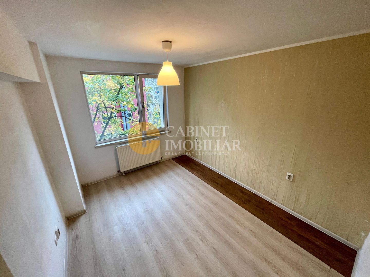 Apartament cu 2 camere - Bloc Nou - Etaj Intermediar - Zona Podu Ros - Poză 2