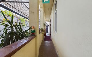 Apartament la casă cu 2 camere zona Boul Roșu - Poză 3