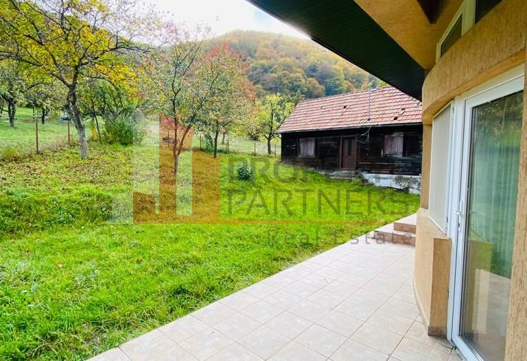 Casa + teren 1700 mp langa Padure Bran/ Predelut - Poză 7