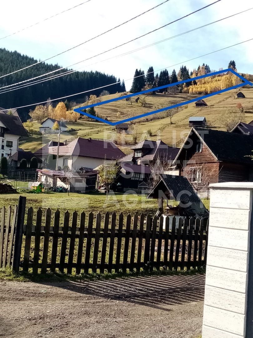 Teren de vânzare – 5877 mp în Moieciu de Sus, zonă montană deosebită - Poză 3