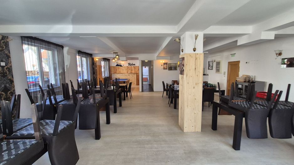 Spatiu comercial 138,70 mp + 2 locuri de parcare - Varteju - Poză 2