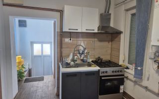 Casă 2 camere de vânzare | Sibiu, Piața Cluj | curte - Poză 5