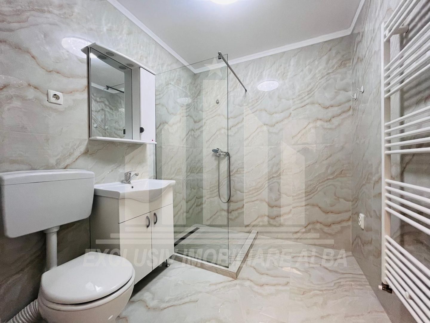 Apartament cu 2 camere de inchiriat, Cetate-Schit - Poză 6