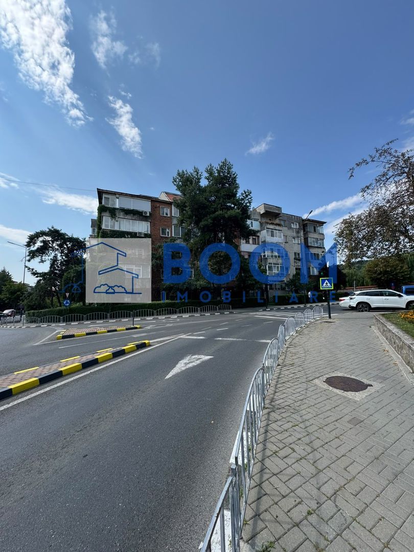 Apartament 4 camere | Centrala Proprie | Calea Lui Traian - Poză 3