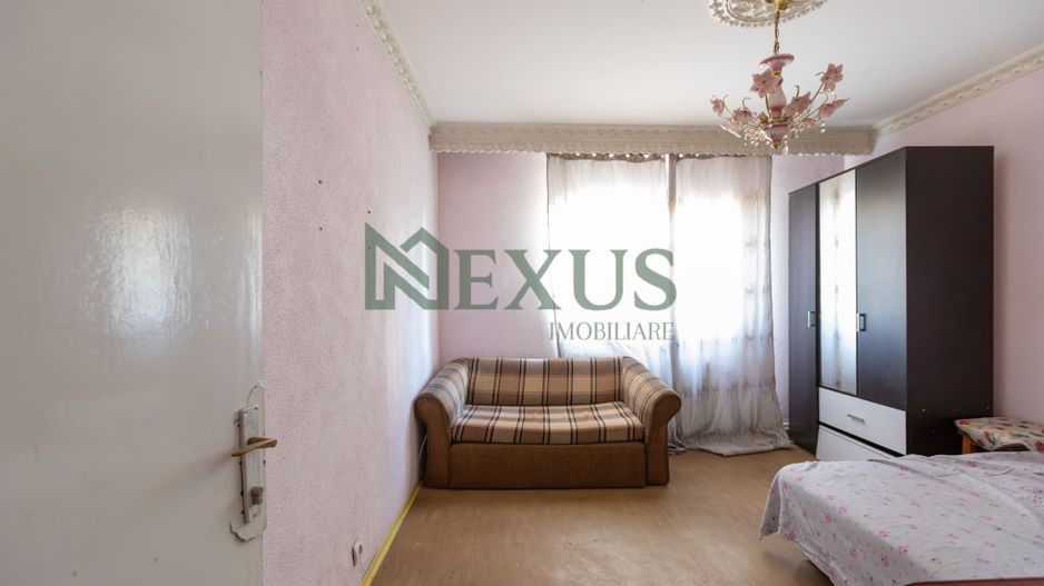 Apartament cu 4 camere, 90 mp, etaj 1 – Zona Nord, Bacău - Poză 4