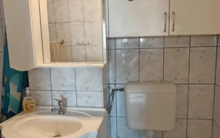 2 camere decomandat,BD Garii,etaj intermediar,pret pornire 103000 E - Poză 25