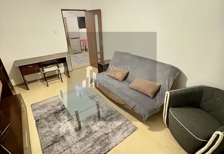 2 camere decomandat - Strada Reșița /  Huedin - Poză 2