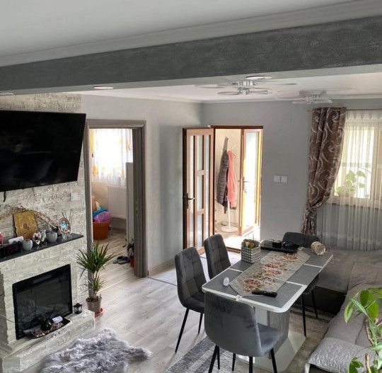 Vanzare Vila Zona Racovita Mioveni - Poză 13