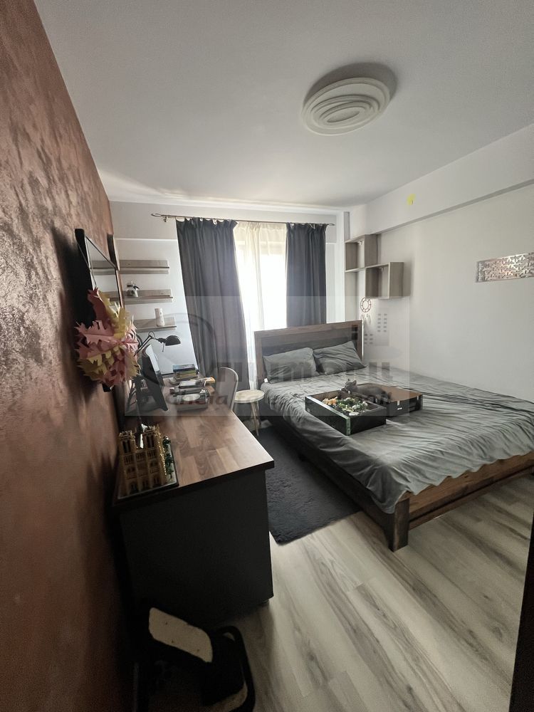 Ap. 3 camere decomandat + 2 locuri de parcare + boxa, Intabulat ! - Poză 3