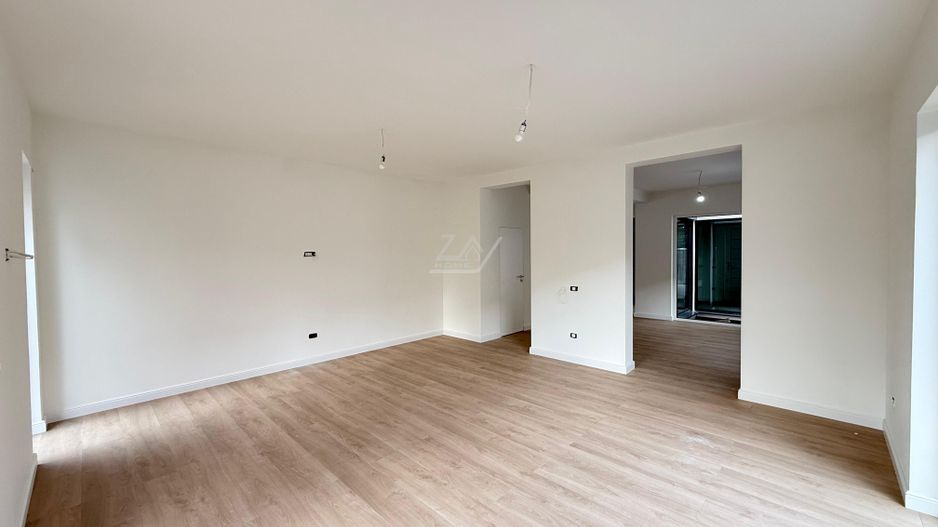 Comision 0! Pozitie excelenta. 3 dormitoare. Zid dublu. - Poză 3