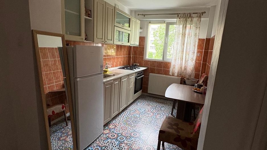 2 camere, etaj intermediar, mobilat modern, Bd. Basarabia - Poză 7