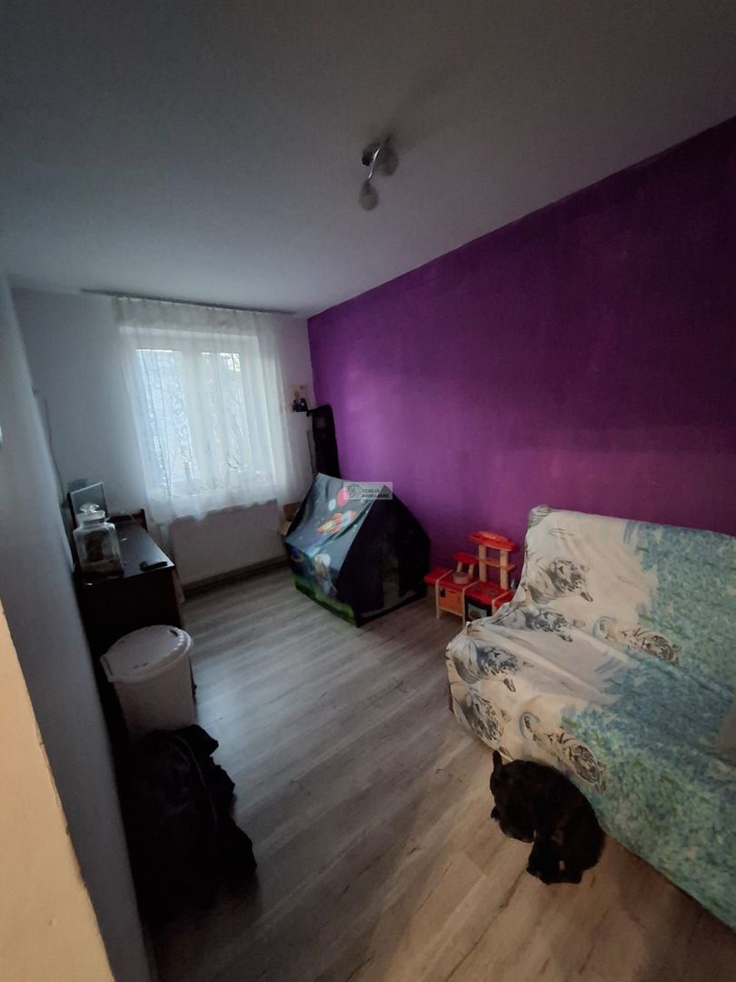 Apartament 3 camere/et 2/62 mp/ 70000E neg - Poză 6